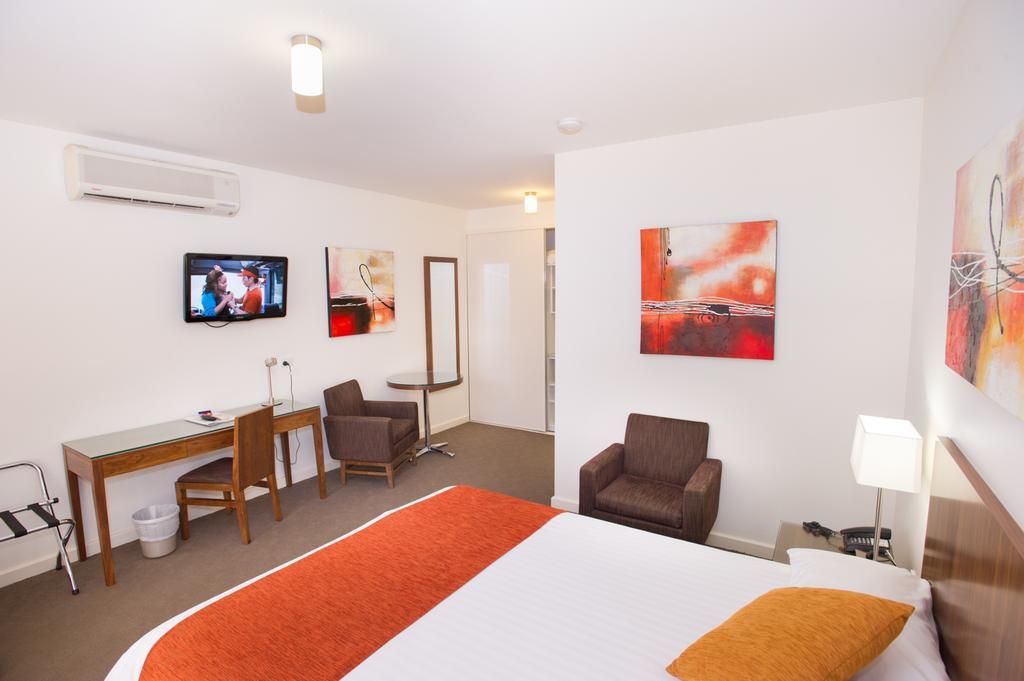 Motel Standpipe Golf Motor 3*